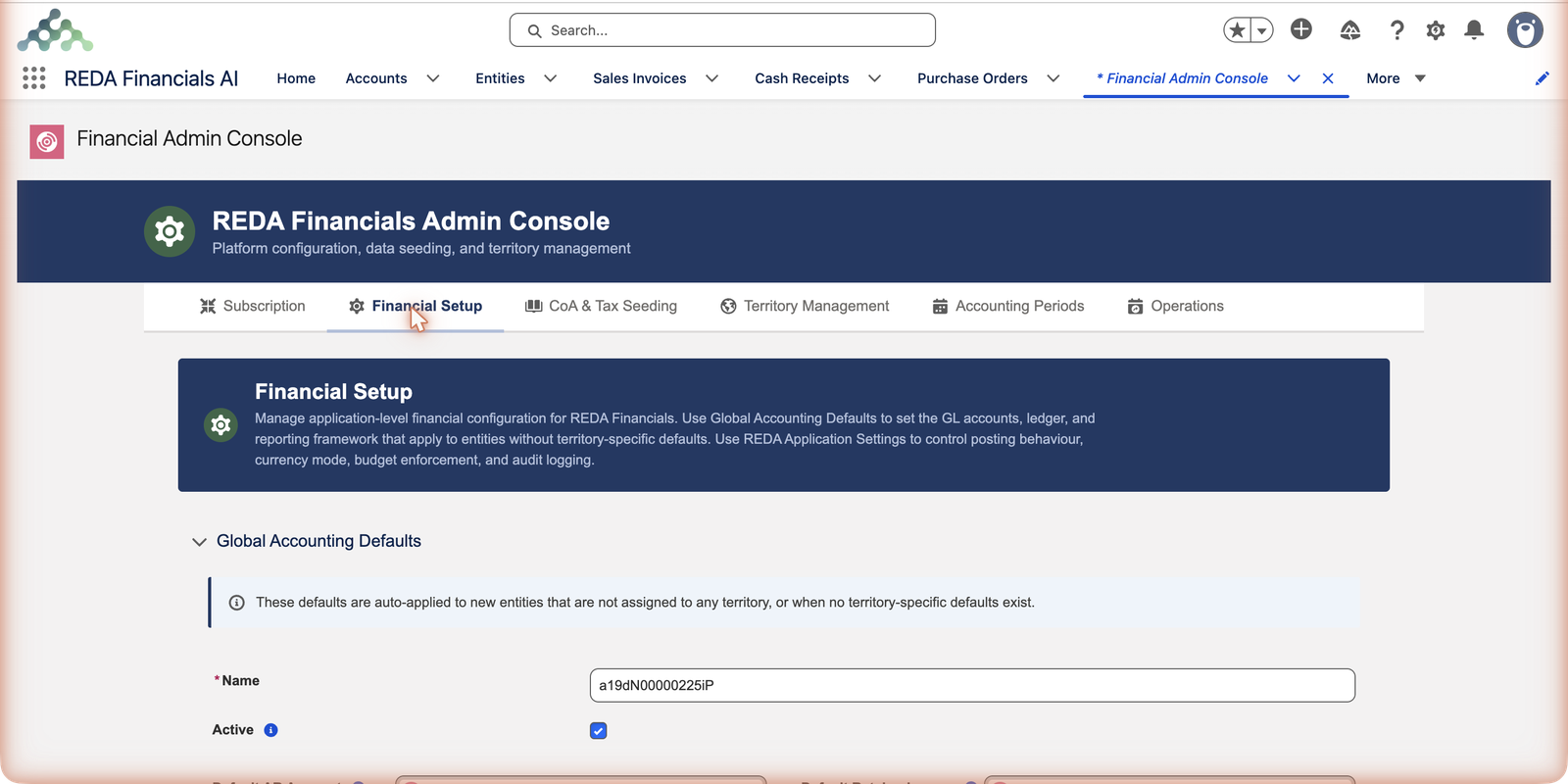 L’onglet Configuration financière de la Console d’administration REDA Financials. La bannière décrit les Valeurs comptables par défaut globales et les Paramètres de l’application REDA. En dessous, la section Valeurs comptables par défaut globales s’ouvre sur une note d’information : « Ces valeurs par défaut sont appliquées automatiquement aux nouvelles entités non affectées à un territoire, ou lorsqu'aucune valeur spécifique au territoire n'existe. », suivie de l’éditeur de l’enregistrement des valeurs par défaut, où les champs Nom et Actif sont visibles.